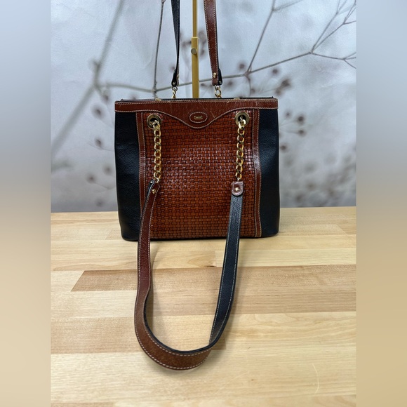 Bally Vintage Black & Brown Leather Woven Tote Bag | Gold Chain Strap - Picture 4 of 13